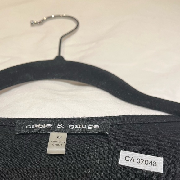 Twist Front V-Neck Top - Picture 3 of 4